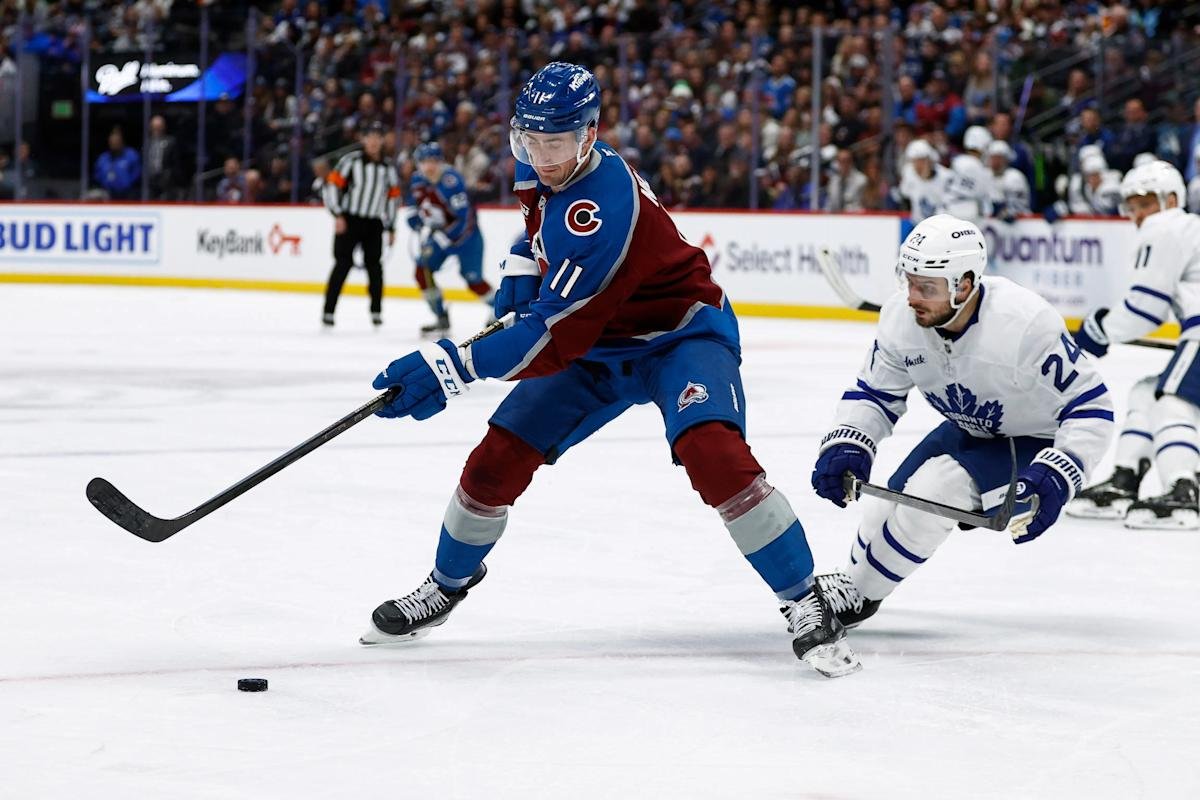 White-Scorching Avs Shaping Up To Be Playoff Powerhouse