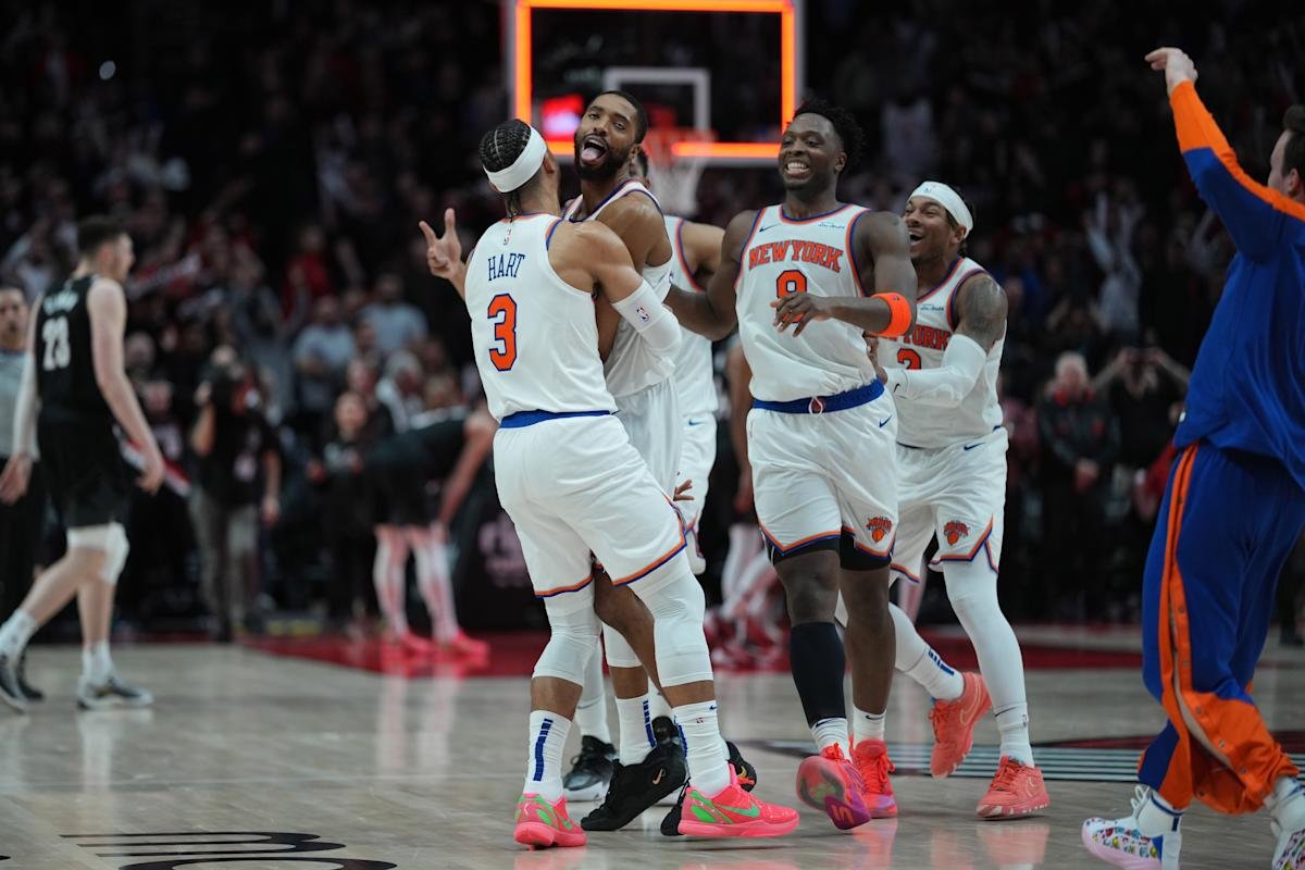 Mikal Bridges drills very best buzzer-beater to raise Knicks previous Path Blazers in OT